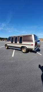 Chevrolet G20 Conversion Van  1988 года